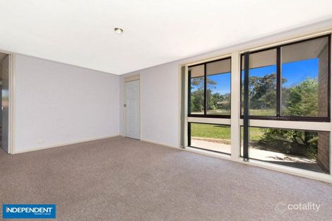 Property photo of 2 Hallett Place Kambah ACT 2902