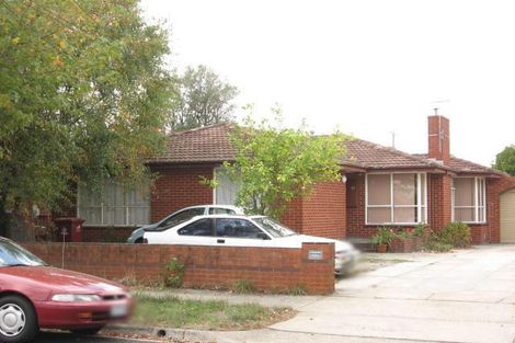 17 Mckirdy St, Springvale, VIC 3171