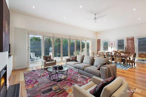 Property photo of 5 Mt Pleasant Grove Armadale VIC 3143