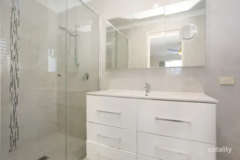 Property photo of 14 Konda Way Robina QLD 4226