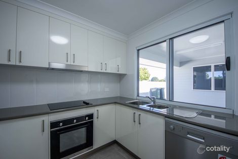 Property photo of 8/36 Takalvan Street Svensson Heights QLD 4670