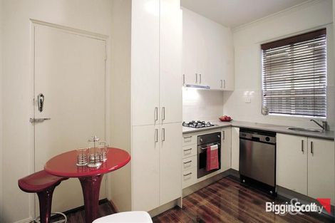 Property photo of 1/74 Mitford Street Elwood VIC 3184