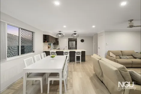 Property photo of 15 Munich Court Spring Mountain QLD 4300