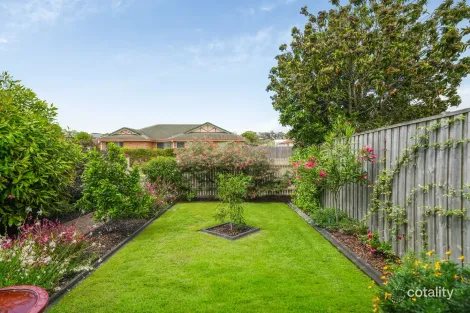 Property photo of 1/8 Euston Street Kippa-Ring QLD 4021