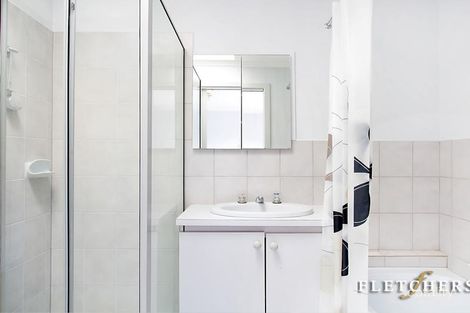 Property photo of 2/71 Wungan Street Macleod VIC 3085