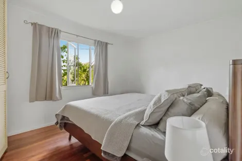 Property photo of 66 Dennis Road Springwood QLD 4127
