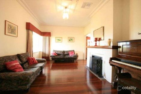 Property photo of 27 Wolsely Road East Fremantle WA 6158