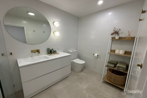 Property photo of 3/37-41 Markwell Avenue Surfers Paradise QLD 4217