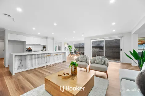 Property photo of 46 Golf Links Road Berwick VIC 3806