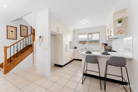 Property photo of 1/3 Koonawarra Street Clayton VIC 3168