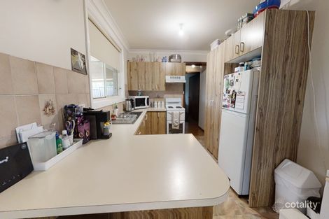 Property photo of 12 Pioneer Place Orange NSW 2800