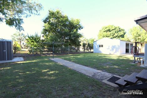Property photo of 3 Edwards Place Emerald QLD 4720