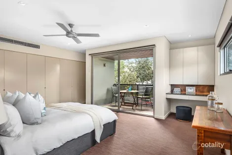 Property photo of 16 Eurobin Avenue Manly NSW 2095