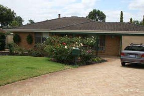 30 Elsfield Way, Bassendean, WA 6054