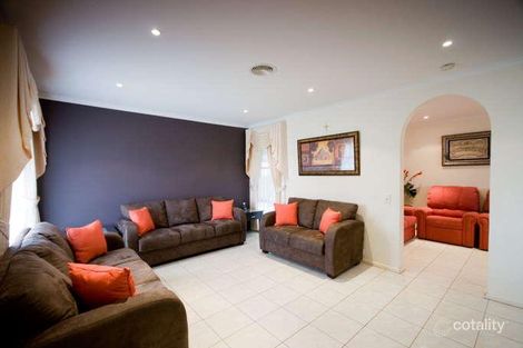 Property photo of 45 Pearson Crescent Coolaroo VIC 3048