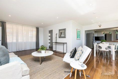 Property photo of 3 Redbank Close Happy Valley SA 5159