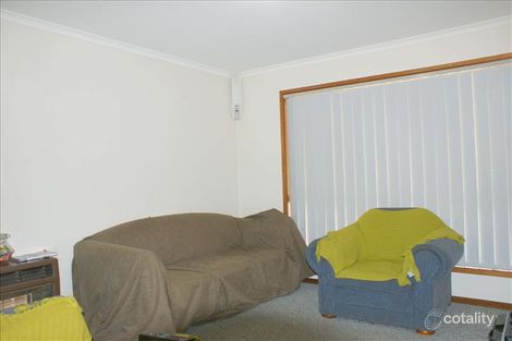 Property photo of 15 Fleay Place Dunlop ACT 2615