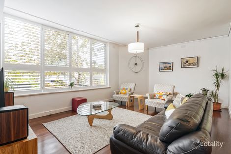 Property photo of 1/3 Wallace Avenue Toorak VIC 3142