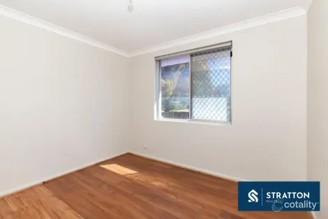 Property photo of 17 O'Sullivan Drive Camillo WA 6111