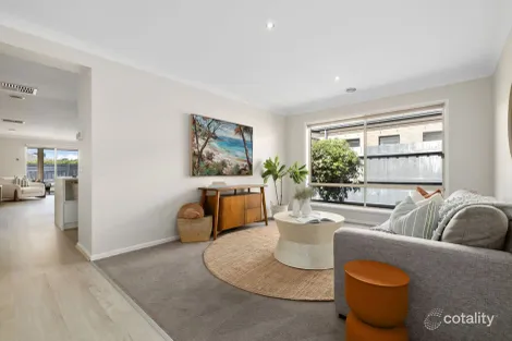 Property photo of 48 Elspeth Circuit Mount Martha VIC 3934