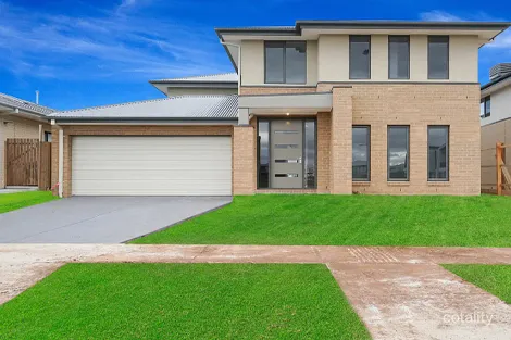 2 RIBBONS RD, AINTREE, VIC 3336