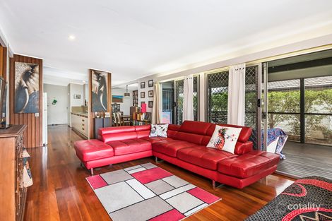 Property photo of 9 Nealdon Street Holland Park QLD 4121