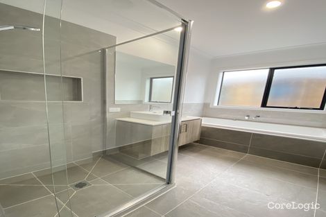 23 Gibsons Cct, Bonnie Brook, VIC 3335