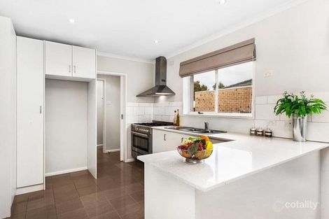 Property photo of 9 The Crossway Keilor East VIC 3033