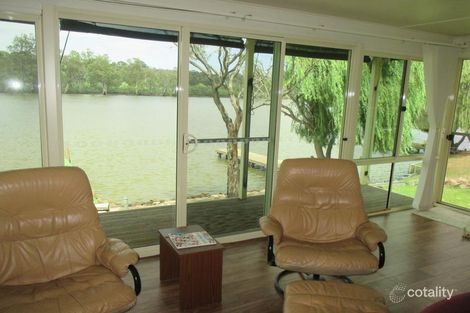 Property photo of 18 Riverside Drive Big Bend SA 5238