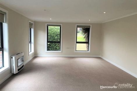 Property photo of 5 Sarinda Close Newnham TAS 7248