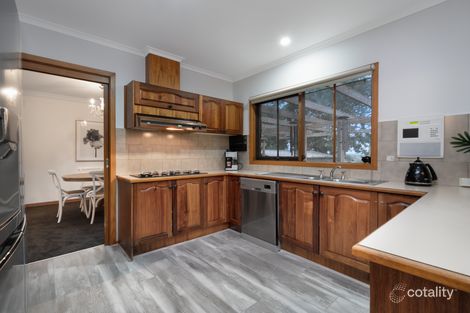 Property photo of 40 Haverbrack Drive Mulgrave VIC 3170