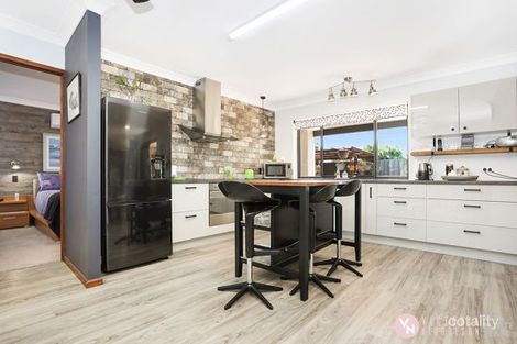 Property photo of 34 Wattle Avenue Bongaree QLD 4507