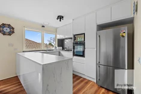 7 HALIDAY CT, GREENSBOROUGH, VIC 3088