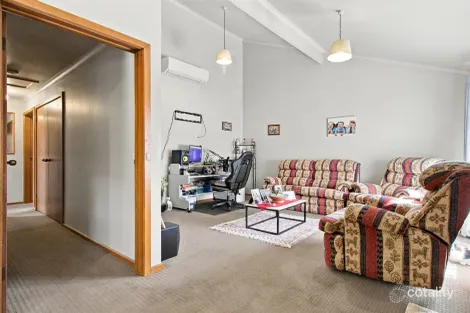 Property photo of 38 West Vale Drive Morwell VIC 3840