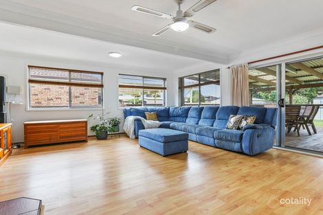 Property photo of 37 Rogers Avenue Kanahooka NSW 2530