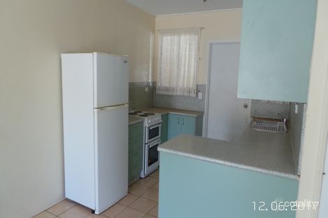 2/6 King St, The Gap, QLD 4825