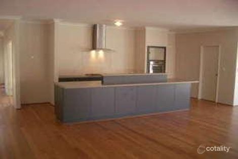 Property photo of 34 Barbarigo Bend Aveley WA 6069