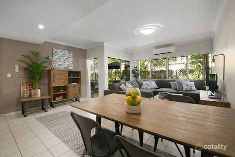 2/45 Railway Ave, Indooroopilly, QLD 4068