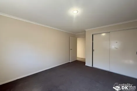 Property photo of 3 Bevan Court Point Cook VIC 3030