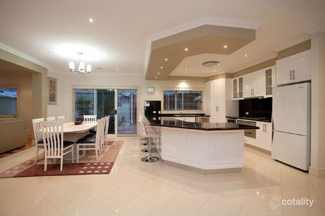 Property photo of 14 Weaver Terrace Cairnlea VIC 3023