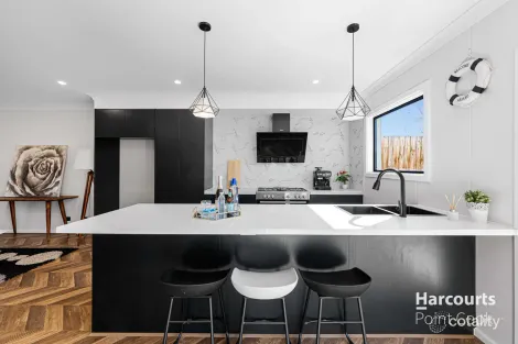 Property photo of 3/8 Ancona Court Point Cook VIC 3030