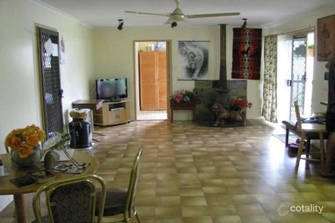 Property photo of 17 Union Street Torbanlea QLD 4662