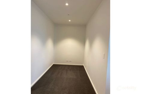 Property photo of 704W/888 Collins Street Docklands VIC 3008