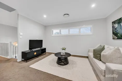 Property photo of 5 Finnegan Circuit Oxley QLD 4075