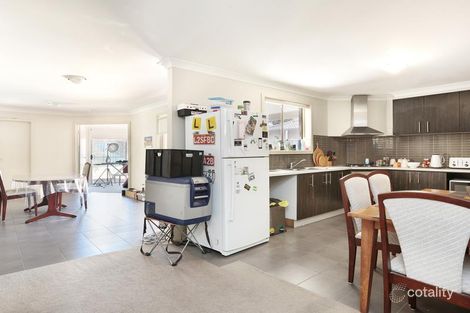 Property photo of 16 Garden View Drive Tarneit VIC 3029