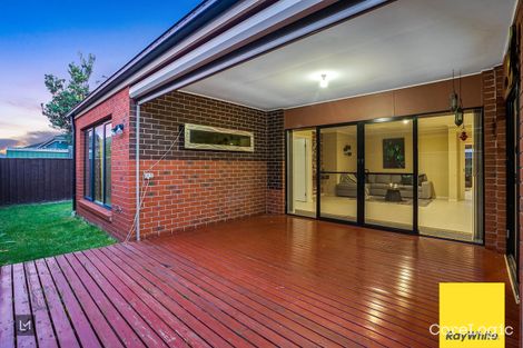 Property photo of 19 Rising Sun Parade Tarneit VIC 3029