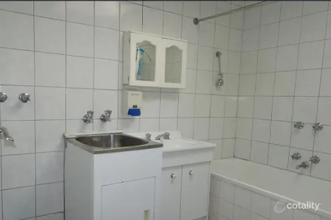 Property photo of 4/536 Albion Street Brunswick West VIC 3055