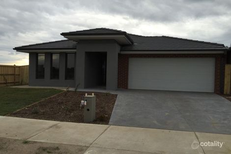 Property photo of 22 Elland Road Clyde North VIC 3978