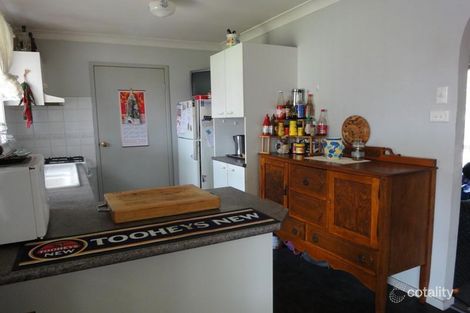 Property photo of 11 Nolan Crescent Metford NSW 2323