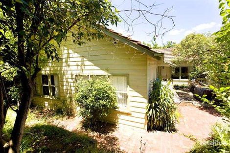 Property photo of 84 Valley Parade Glen Iris VIC 3146